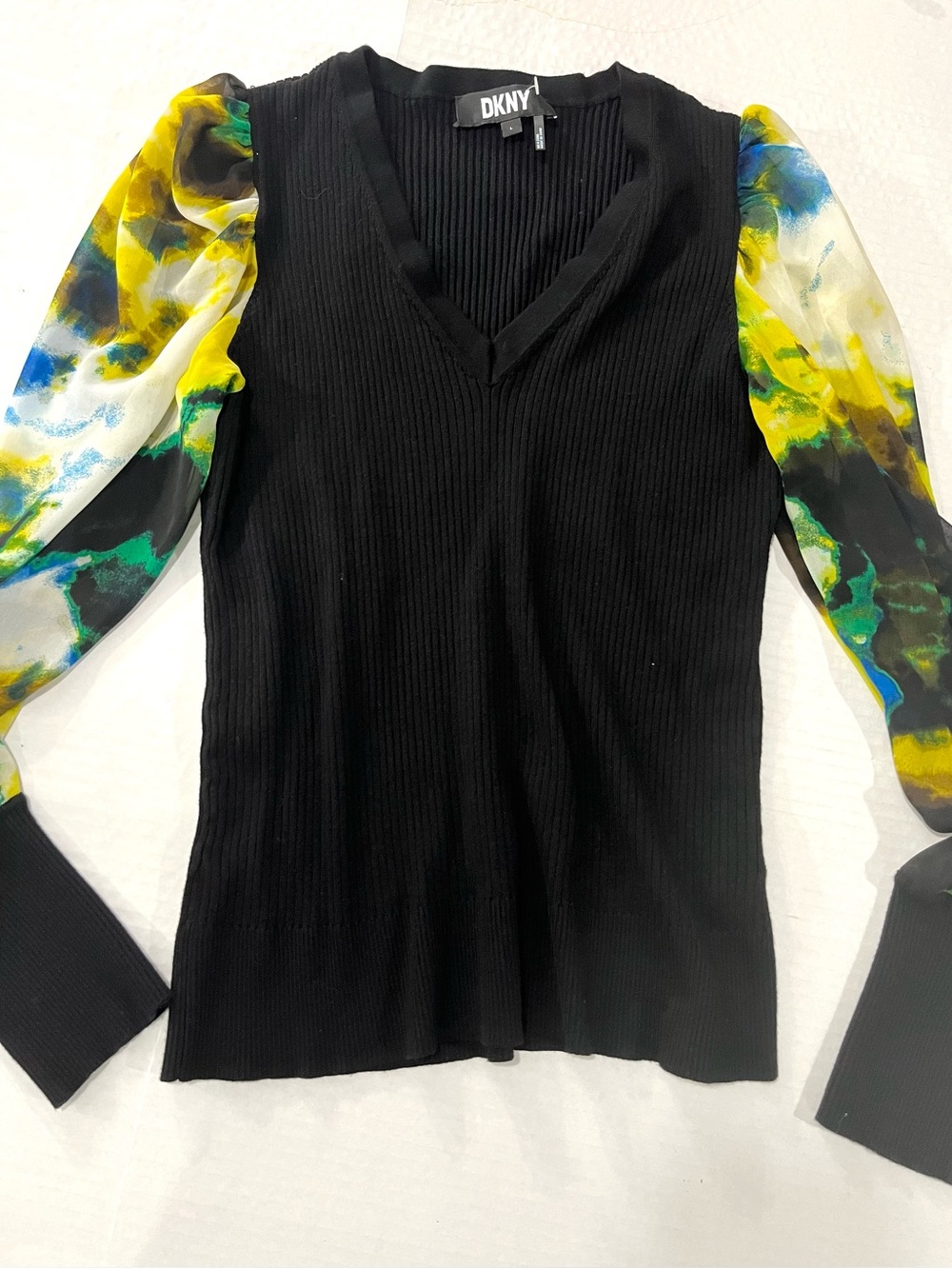 DKNY RIBBED V NECK SWEATER WITH SHEER SLEEVES